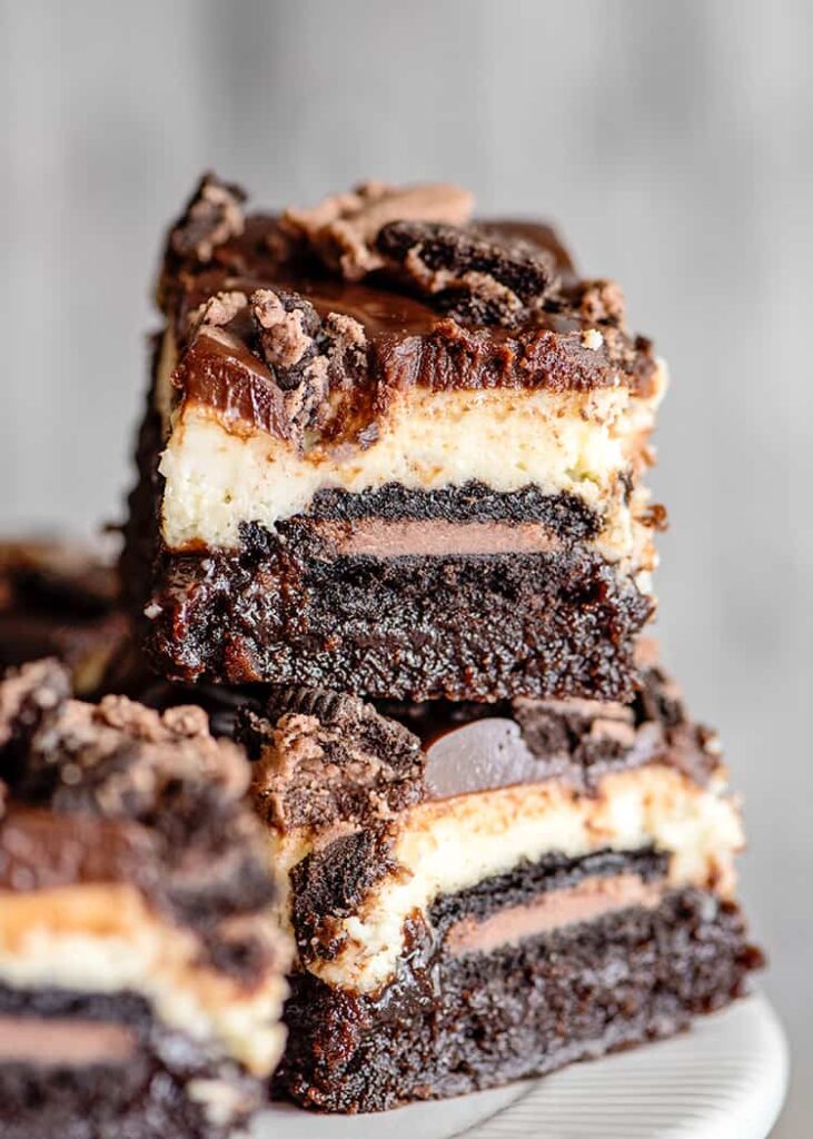 Oreo Cheesecake Brownie Bars – foodreli